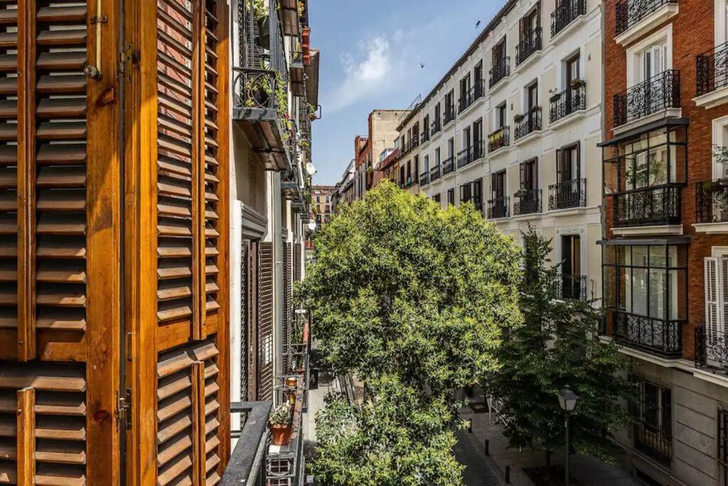 Nice Apartment Near Gran Via Val27 Madrid Eksteriør billede